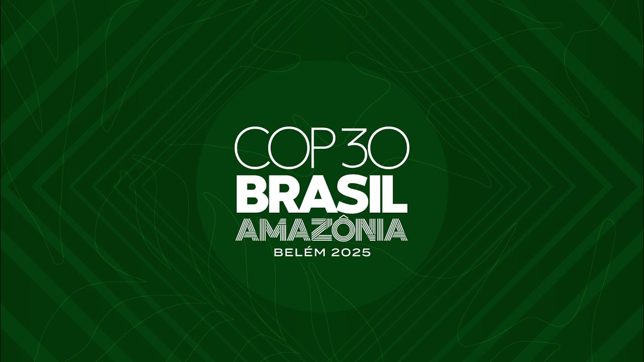 Agricultores da CATRESUR comemorando produção orgânica